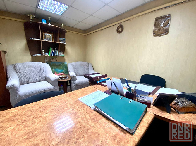 Продается помещение (автобаза) 1500м2 и 300м2 (офиса). Площадь земли 1 га. Донецк - изображение 2