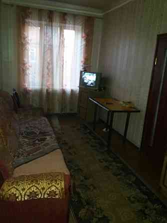 Продам двухкомнатную квартиру на Кировской стороне Макеевка