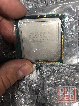Процессор Intel Xeon X5670 12 МБ кэш-памяти, 2,93 ГГц, 6,40 ГТ/с s1366 Донецк - изображение 1