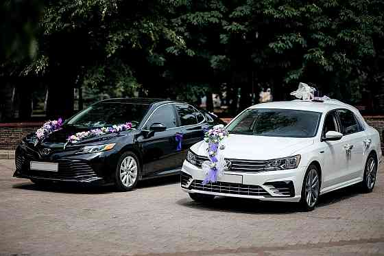 Свадебный автомобиль Машина на свадьбу с водителем Аренда свадебного автомобиля с украшением Донецк