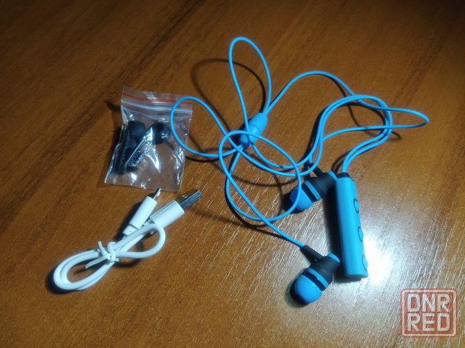 Беспроводные наушники Bluetooth Донецк - изображение 1