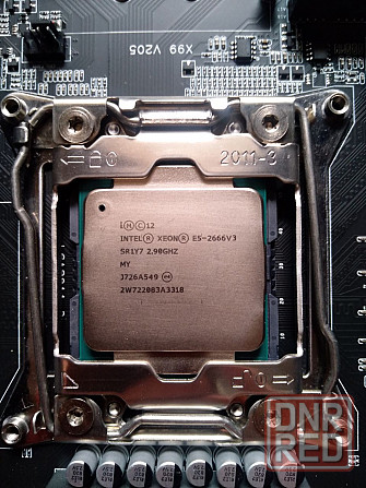 Комплект Xeon E5-2666V3 (10ядер/20потоков) 3.5 Ггц DDR4/32 ГБ Макеевка - изображение 4