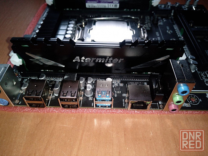 Комплект Xeon E5-2666V3 (10ядер/20потоков) 3.5 Ггц DDR4/32 ГБ Макеевка - изображение 3