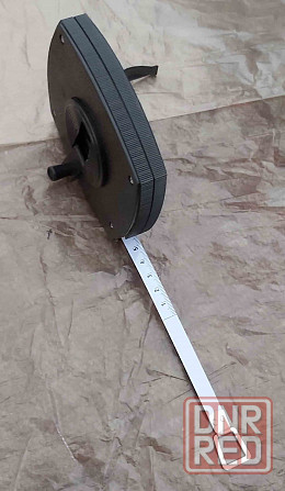 Рулетка измерительная 30 м, стальная лента шириной 10 мм, пластиковый корпус, черная, WSM. Макеевка - изображение 7