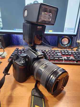 Фотоаппарат Nikon D5000 Объектив Nikkor 18-200 f/3.5-5.6g Вспышка METZ mecablitz 50 AF-1 Макеевка