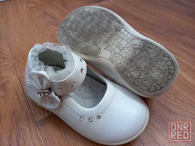 Продам детские сандалии 22 размера Донецк - изображение 2