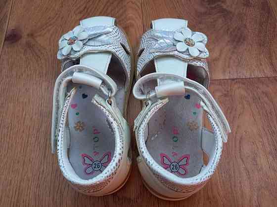 Продам детские сандалии 26 размера Донецк