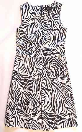 Стильное черно-белое платье из стрейч-атласа, 34 размер Донецк