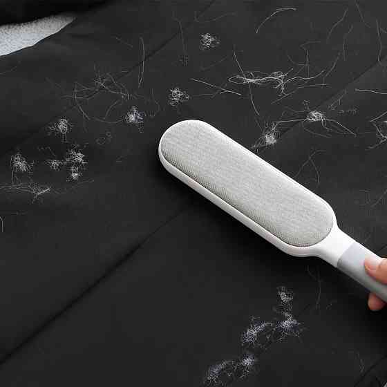Самоочищающаяся щетка для удаления шерсти и волос Донецк