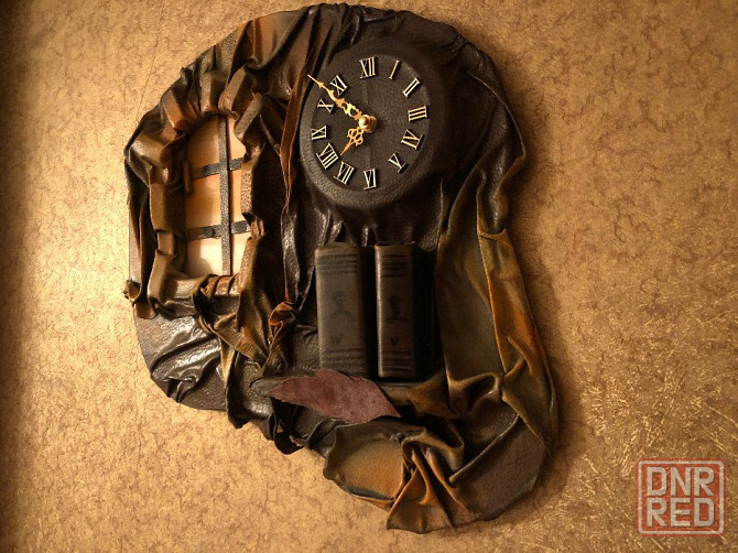 Картина из кожи с часами (Италия, 46*46 см) Донецк - изображение 4