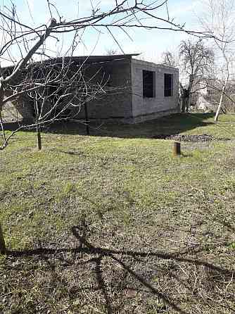 Продам недостроенный дом Донецк