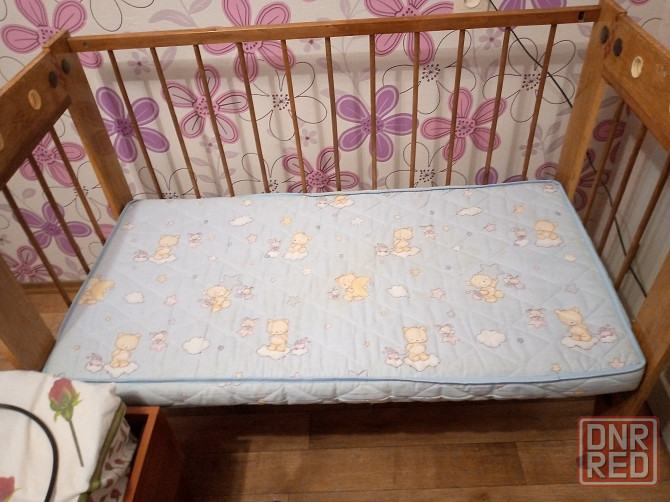 Кроватка детская с матрасом Макеевка - изображение 1