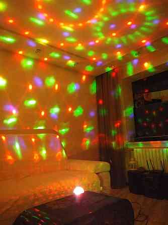 Разноцветный светодиодный диско шар Донецк