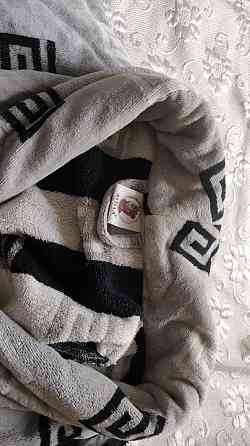 Продам мужской махровый теплый турецкий халат 56размера Макеевка