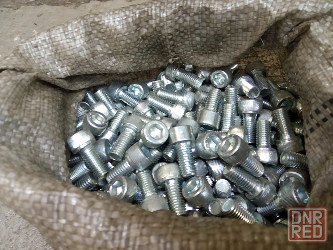 Болт М10, 20 мм, кл.8.8 Донецк - изображение 1