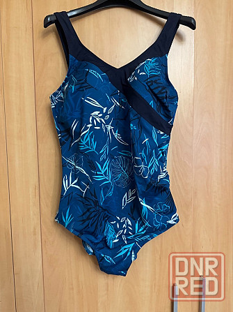 Купальник слитный Nabaiji (б\у р.52), торг Донецк - изображение 1