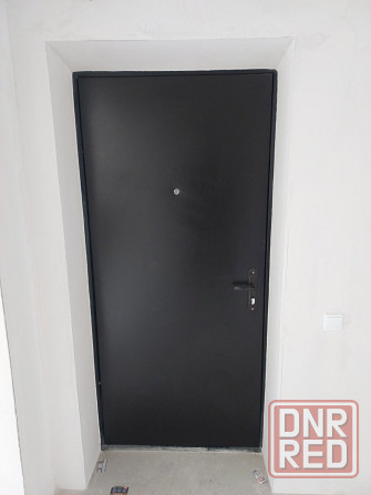 Двери металические входные, снятые с новостройки Донецк - изображение 4