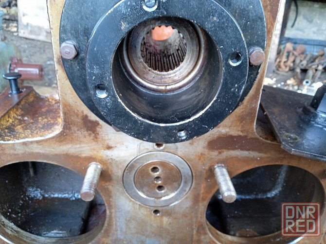 Двигатель ЯМЗ 236,238 Переходная плита\узел управления гидромотором и насосом\ Макеевка - изображение 4