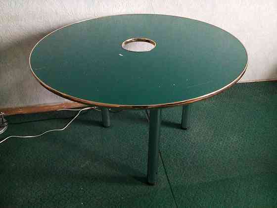 стол круглый или прямоугольный Донецк