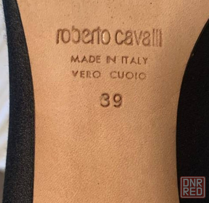 Продаются туфли атласные Roberto Cavalli Донецк - изображение 5