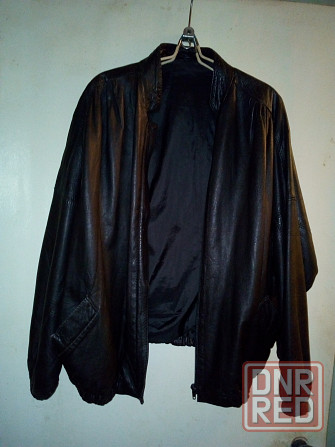 Куртка кожаная , весна-осень , цвет черный , размер 48 Макеевка - изображение 2