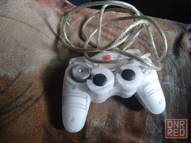 Продам джойстик игровой Донецк - изображение 1