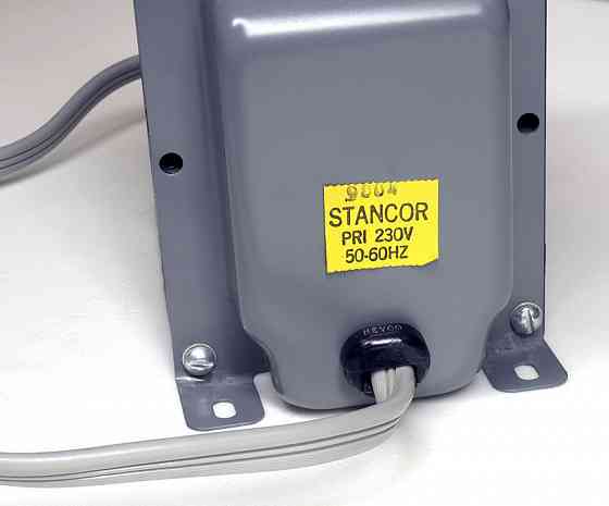 Трансформатор понижающий Stancor с 230 на 115 вольт -- 1000 вт. для американской аппаратуры Донецк