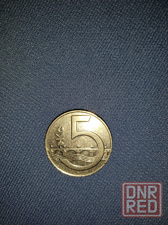 Монета Чехии 5 КРОН , 1995 года . Макеевка - изображение 4