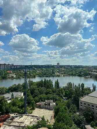 Продам Шикарную квартиру паркинг в подарок Донецк
