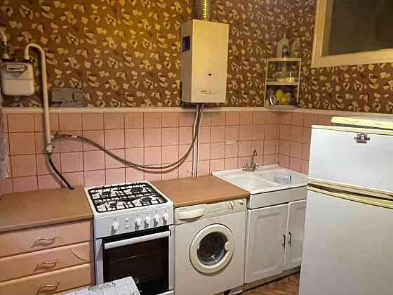 Продается 2х комнатная квартира в Центре города Луганск, площадь ВОВ 4 Луганск