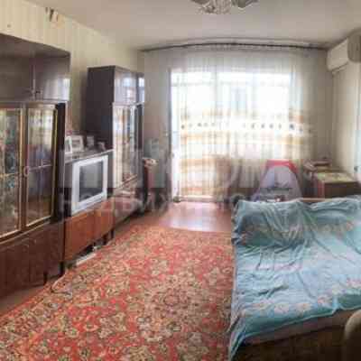 Продается 4х комнатная квартира с АО в городе Луганск, квартал 60 лет Образования СССР Луганск