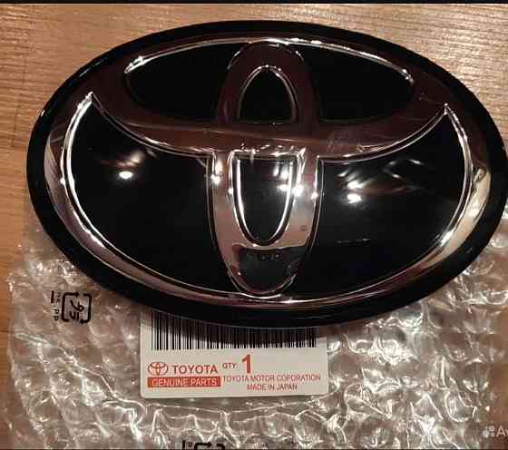 Продам эмблему Toyota Донецк