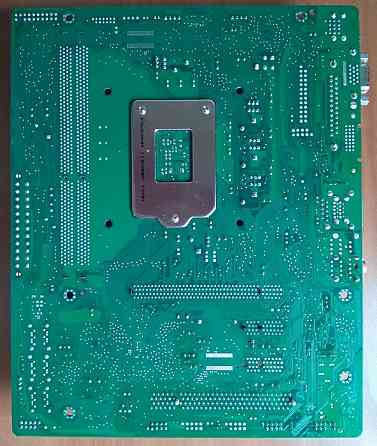 Intel DH61WW (s1155, H61, 2xDDR3, 4xSATA, 1xPCI-e x16, VGA) Socket 1155 - Материнская плата для ПК - Донецк