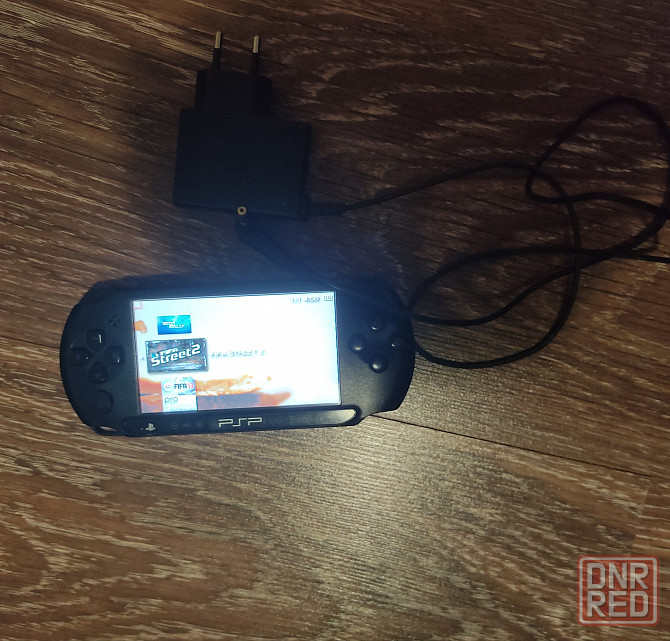 Sony PSP e1008 2С приставка прошитая Донецк - изображение 2