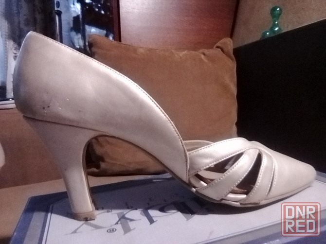 Туфли женские новые перламутрового цвета размер 38-39 Енакиево - изображение 2