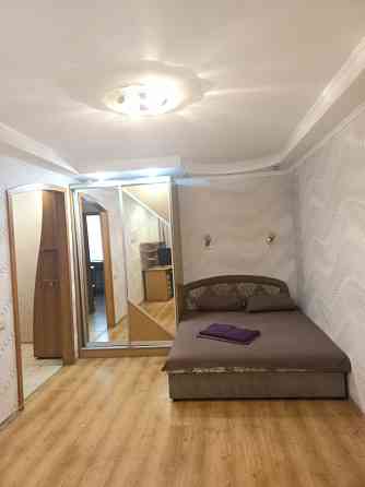 Посуточно 1к.кв р-н Травматологии Донецк