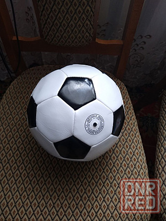 Новый футбольный мяч. Стандартный размер Макеевка - изображение 1