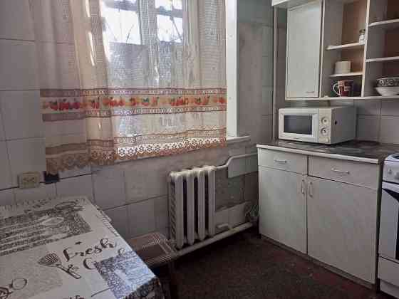 Сдам по суточно 1 комнатную квартиру Донецк