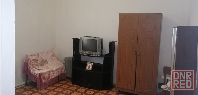 Продам однокомнатную квартиру Петровский район возле шахты Челюскинцев Донецк - изображение 1