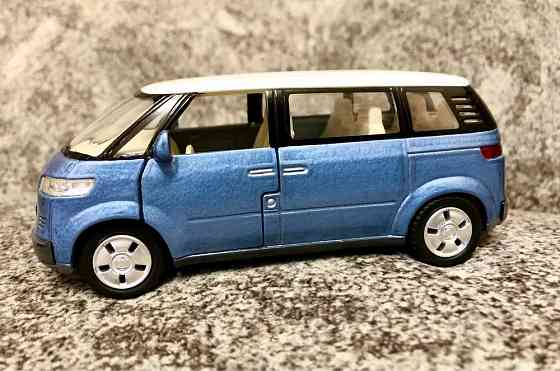 Редкий прототип Volkswagen New Microbus 2001 коллекционная железная машинка игрушка VW Донецк