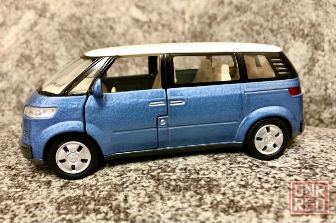 Редкий прототип Volkswagen New Microbus 2001 коллекционная железная машинка игрушка VW Донецк - изображение 1