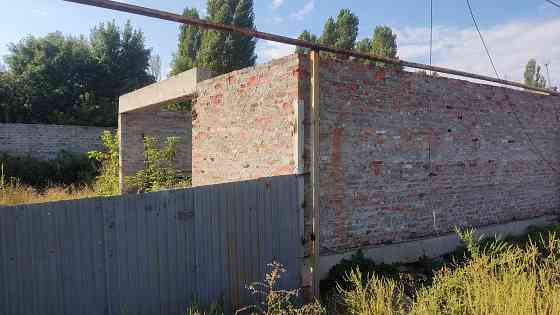 Земельный участок с фундаментом Донецк