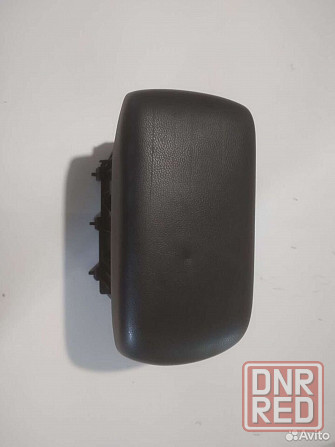 Подлокотник Toyota RAV4 40 Донецк - изображение 1