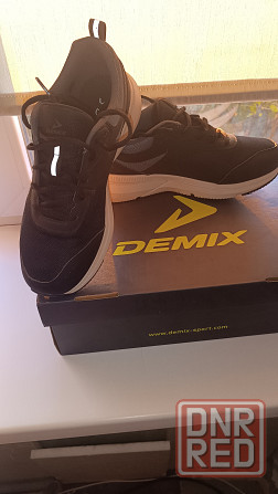 Продам кроссовки DEMIX Донецк - изображение 1