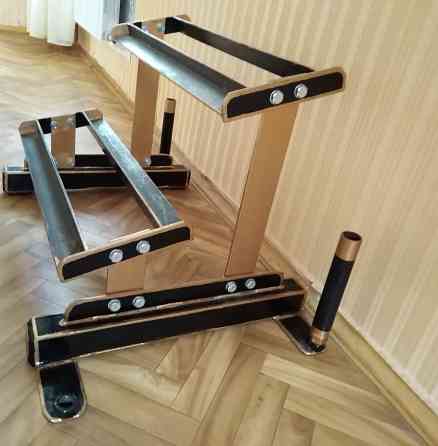 Профессиональные стойки для гантелей . Донецк