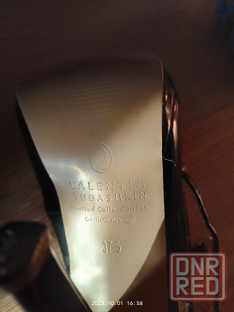 Продам новые лаковые босоножки от бренда "Валентин Юдашкин" Донецк - изображение 4