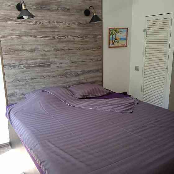 Шикарная двухкомнатная квартира посуточно 4000 калининской район Донецк