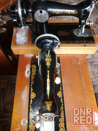 Две швейные машины по цене металлолома Донецк - изображение 2