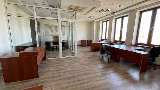 Продам видовой офис в центре Донецк