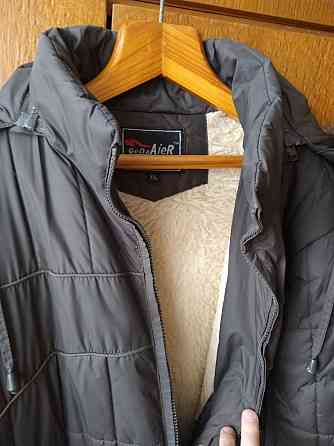 женская зимняя куртка с овчиным утеплением (б/у) Макеевка
